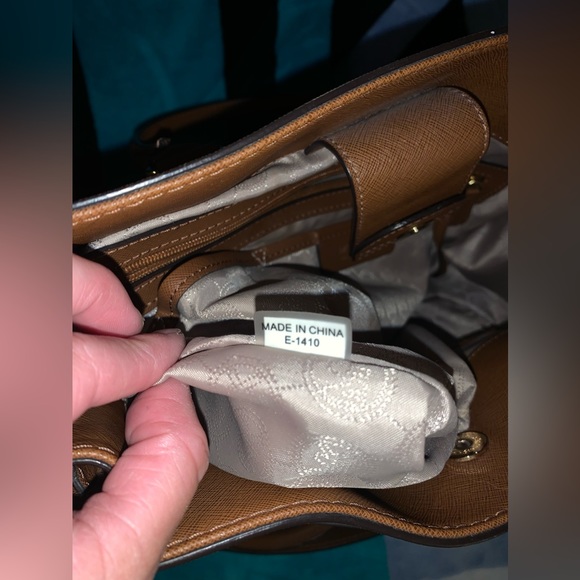 Michael Kors Large Hamilton Satchel 30S2GHMT3L in Camel Brown. - Picture 11 of 14